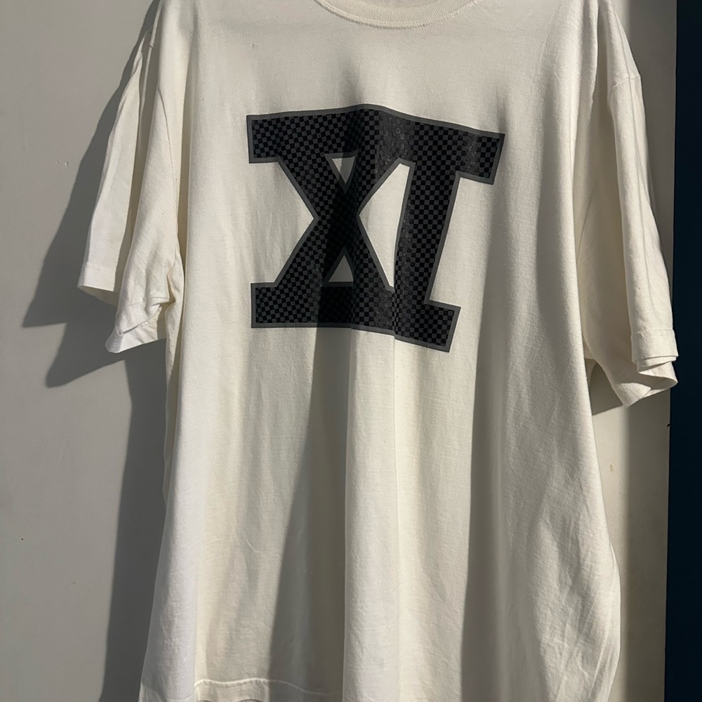 Stylish White Graphic T-Shirts 3 set